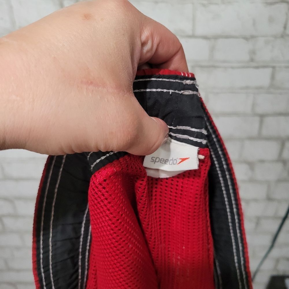 Speedo red swim trunks - Picture 12 of 12